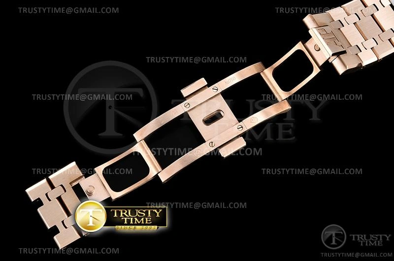 AP0628C – Royal Oak 41mm