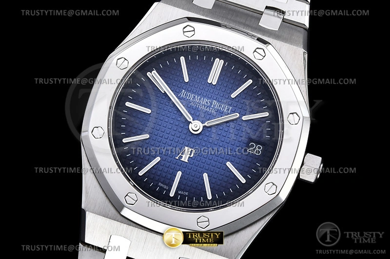 AP0733 – Royal Oak Jumbo 15202IP SS SS S-Blue ZF A2121