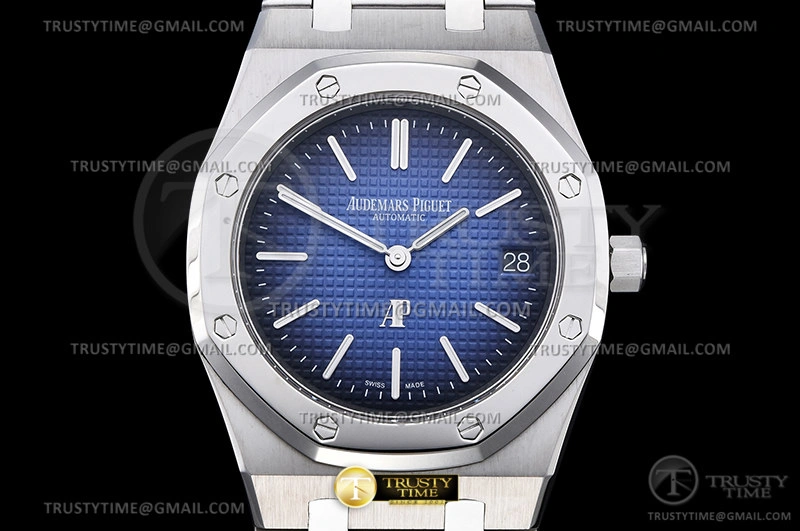 AP0733 – Royal Oak Jumbo 15202IP SS SS S-Blue ZF A2121