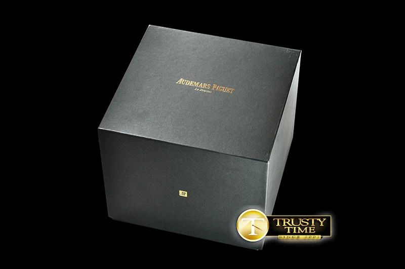 APBOX001 – Audemars Piguet Wooden Watch Box and Papers
