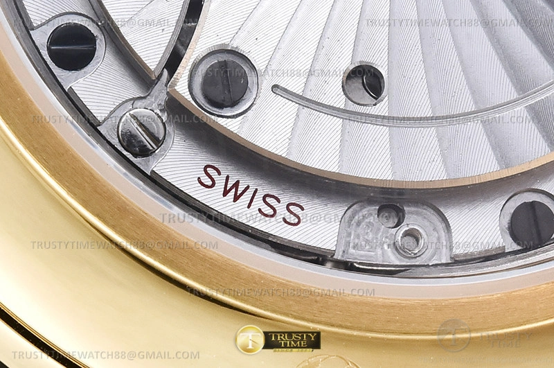 De Ville Prestige Reserve YG LE Grn Rm MKF A8810