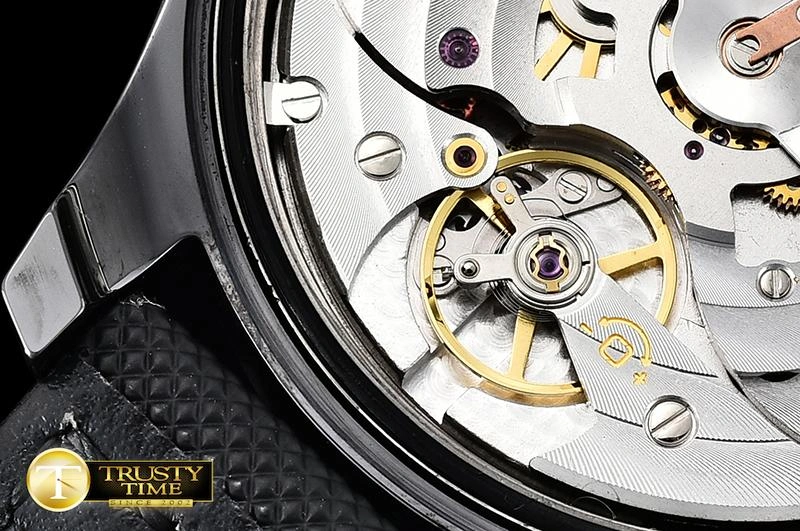 Cheap IWC0384 – Big Pilot Rodeo Drive