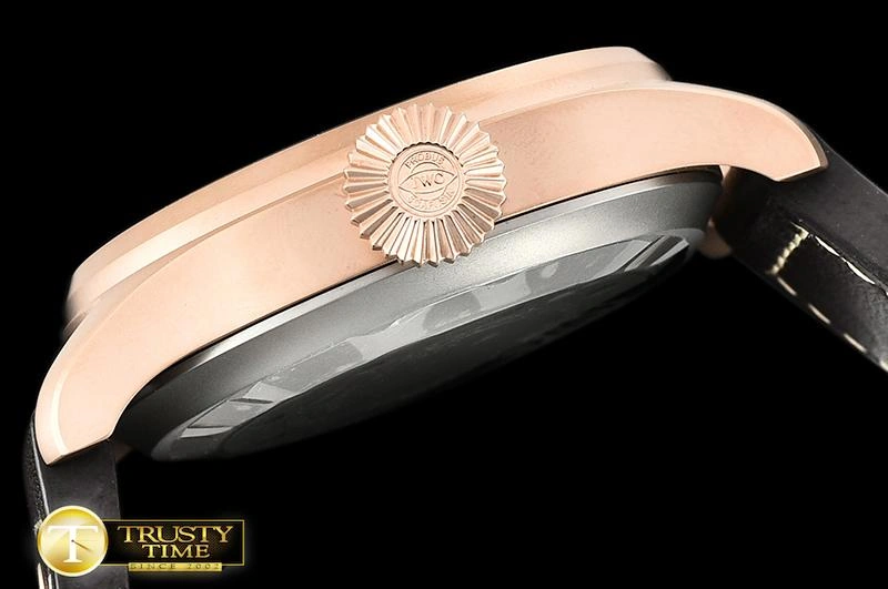 IWC0394B – Big Pilot Heritage