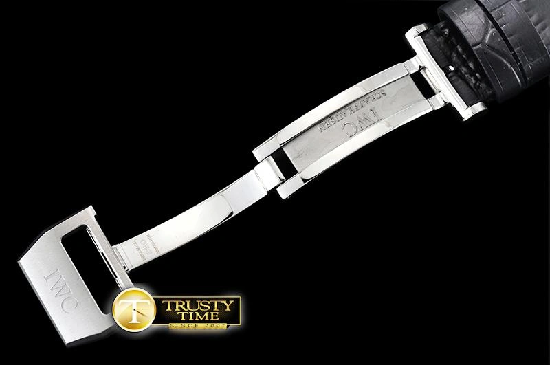 IWC0433A – Big Pilot Annual