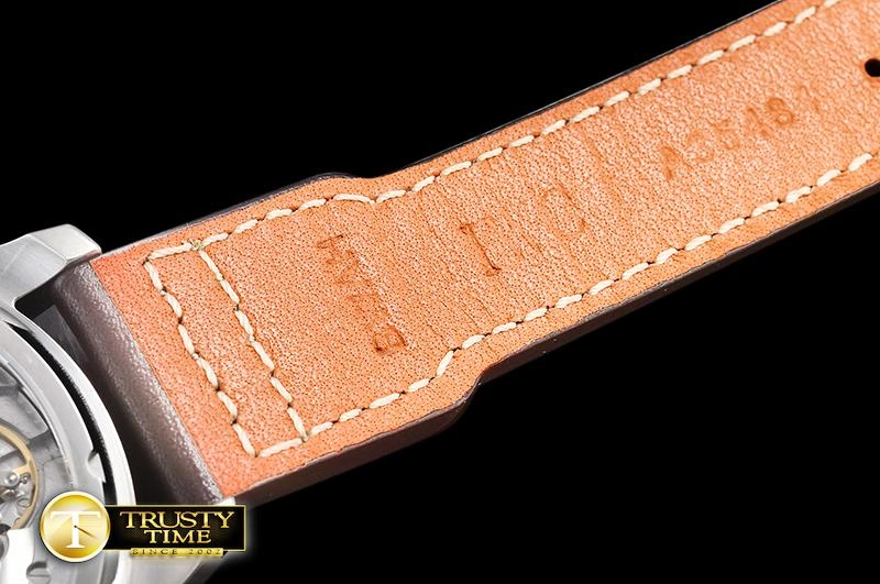 IWC0433B – Big Pilot Annual