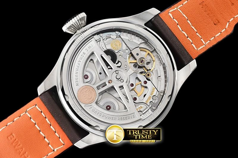 IWC0433B – Big Pilot Annual