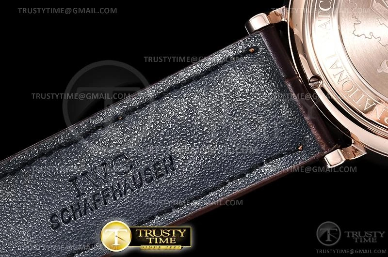 IWC0455A – Portofino 8 Days