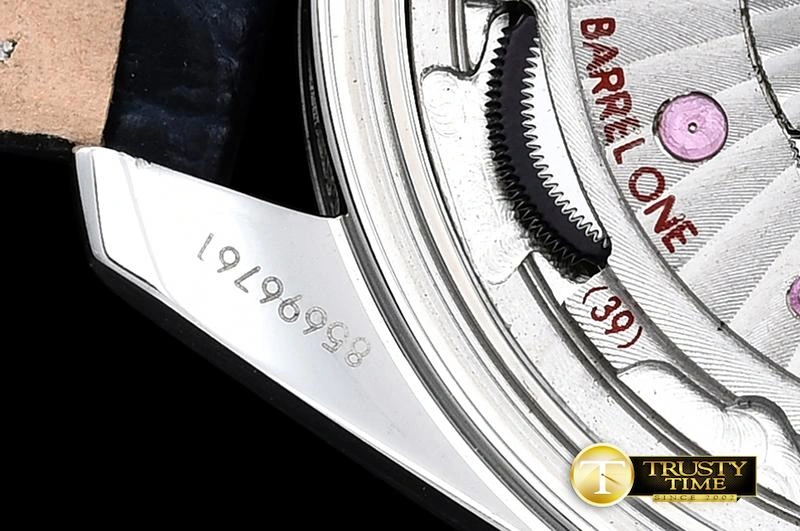 Hyper Peter OMG0464A – Aqua Terra 38mm