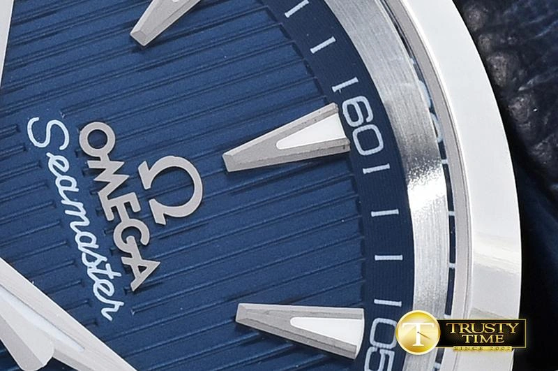 Hyper Peter OMG0464A – Aqua Terra 38mm