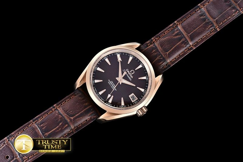 OMG0464G – Aqua Terra 38mm