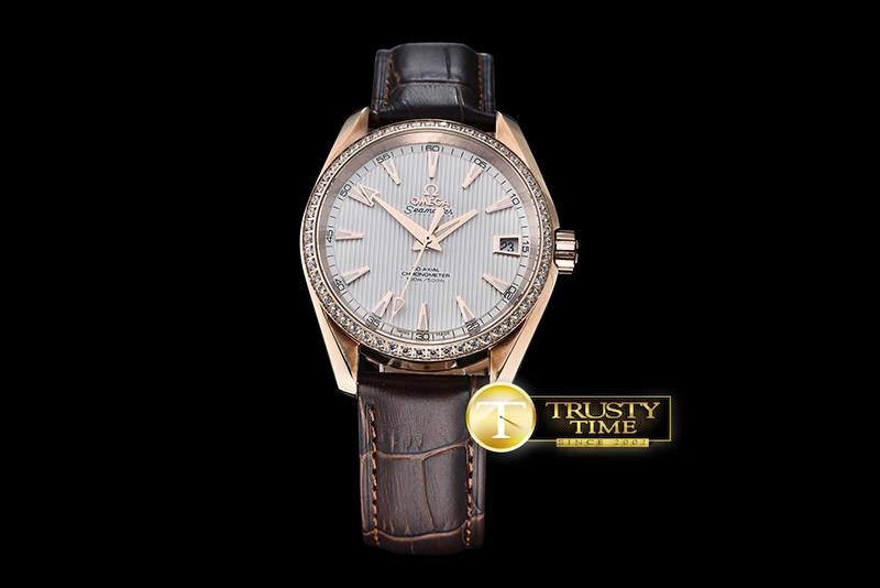 OMG0464H – Aqua Terra 38mm