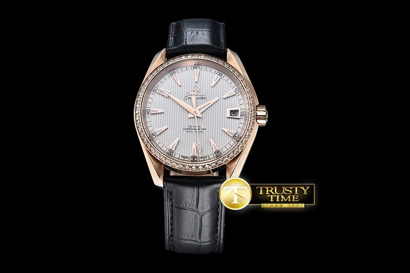 OMG0464M – Aqua Terra 38mm