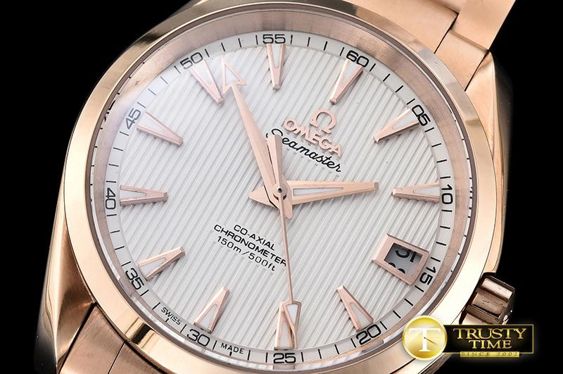 OMG0465D – Aqua Terra 38mm