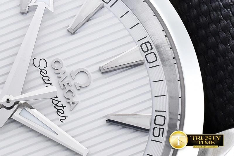 OMG0471E – Aqua Terra