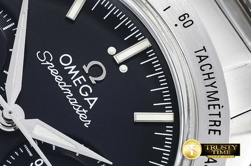 OMG0524B – Speedmaster Chronograph