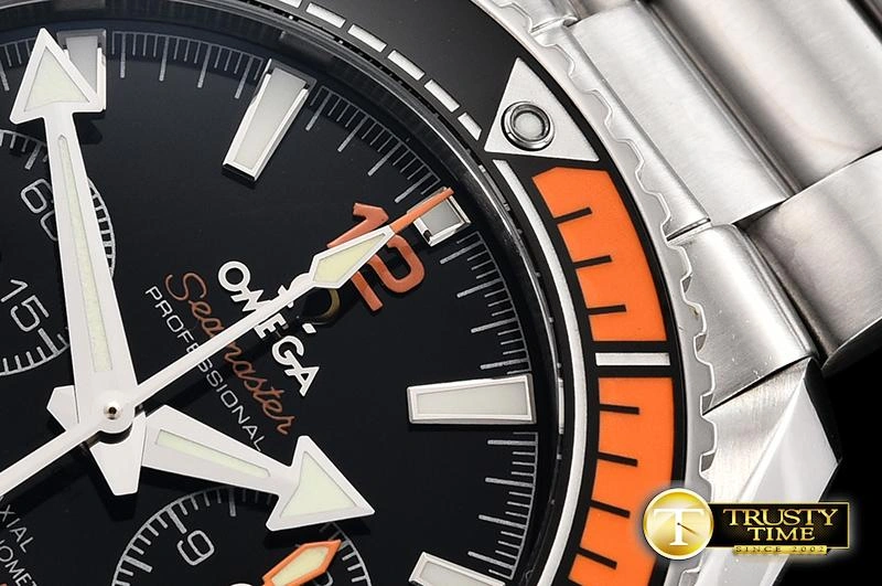 OMG0625D -Planet Ocean Chrono