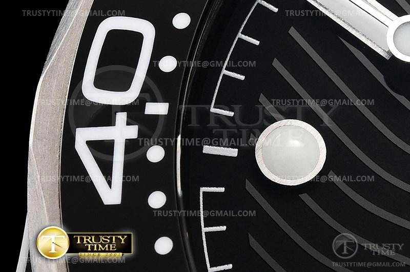 OMG0639 – Seamaster 300m