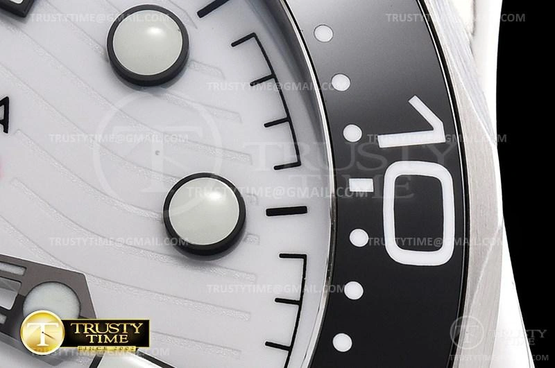 OMG0645 – Seamaster 300m