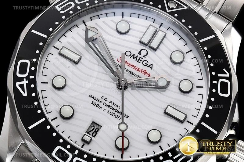 OMG0645 – Seamaster 300m
