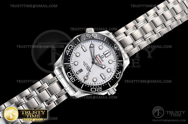 OMG0645 – Seamaster 300m