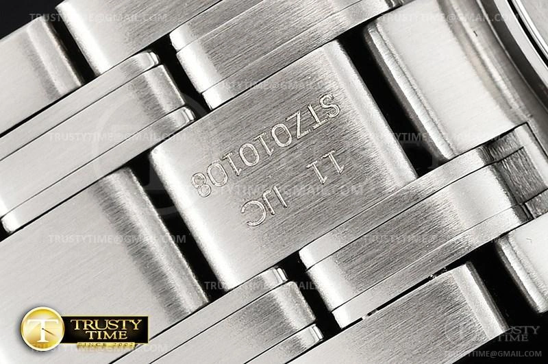 OMG0645 – Seamaster 300m