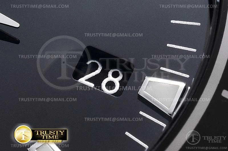 OMG0654 – Planet Ocean 42mm