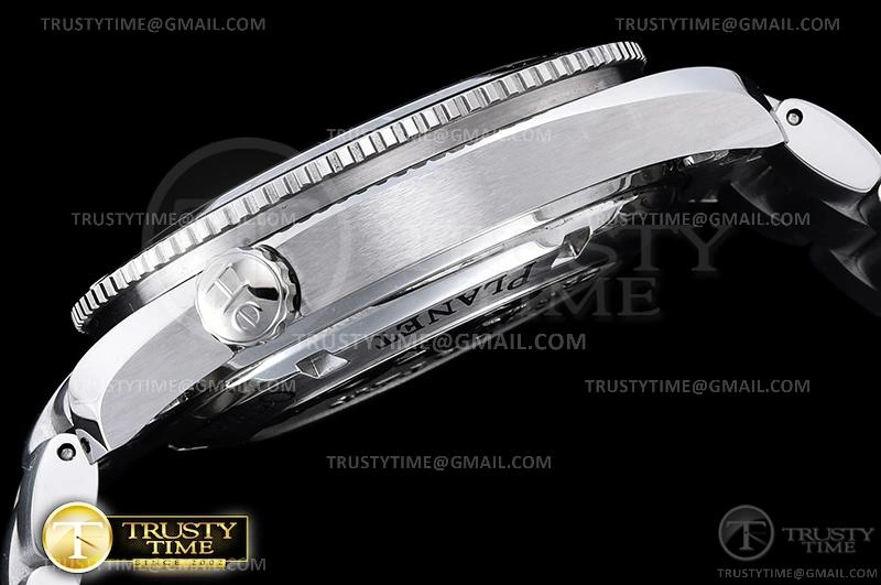 OMG0654 – Planet Ocean 42mm