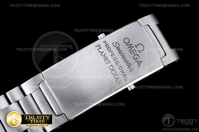 OMG0654 – Planet Ocean 42mm