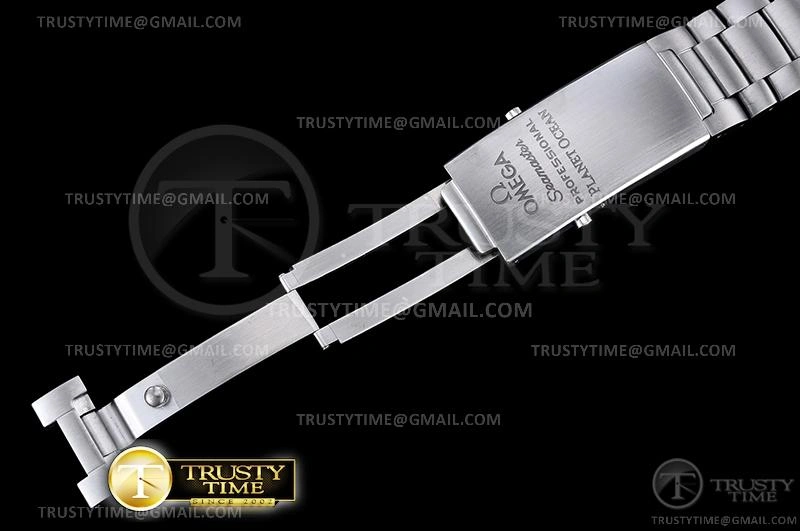 OMG0654 – Planet Ocean 42mm