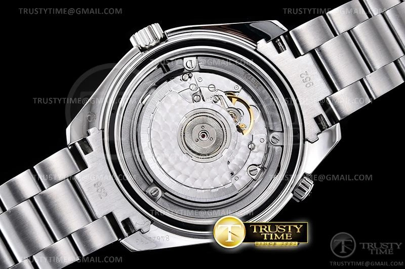 OMG0654 – Planet Ocean 42mm