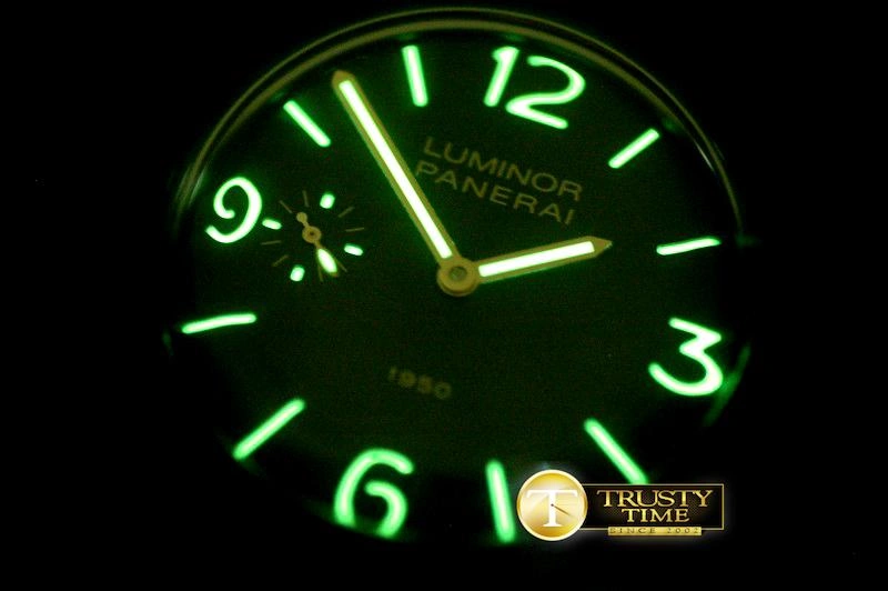 PN375NLE1 – Pam 375 N PVD LE P-3000