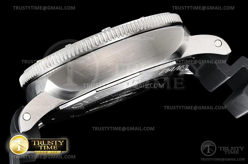 PN683RU1 – PAM683 Submersible 42mm