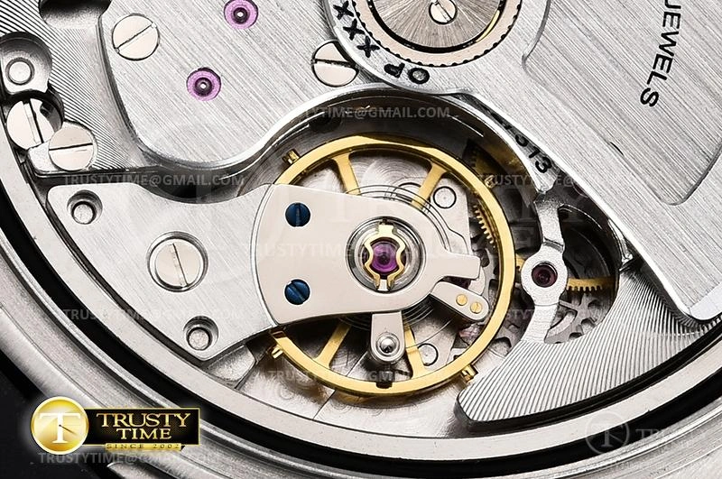 PN683RU1 – PAM683 Submersible 42mm