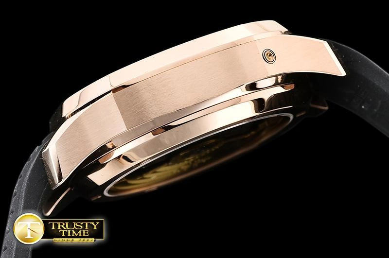 PP0293A – Aquanaut Chronograph