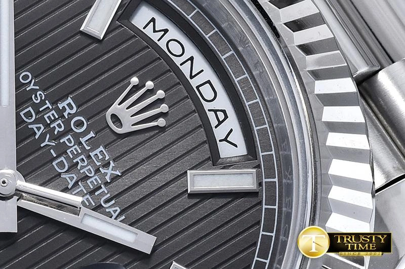 Hyper Peter RDD0202B – DayDate 40mm