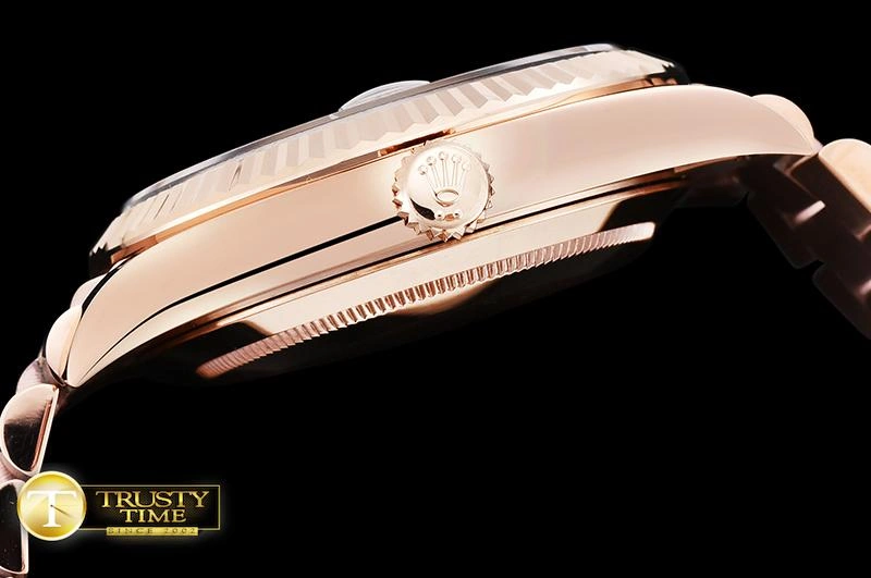 RDD0208D – DayDate 40mm