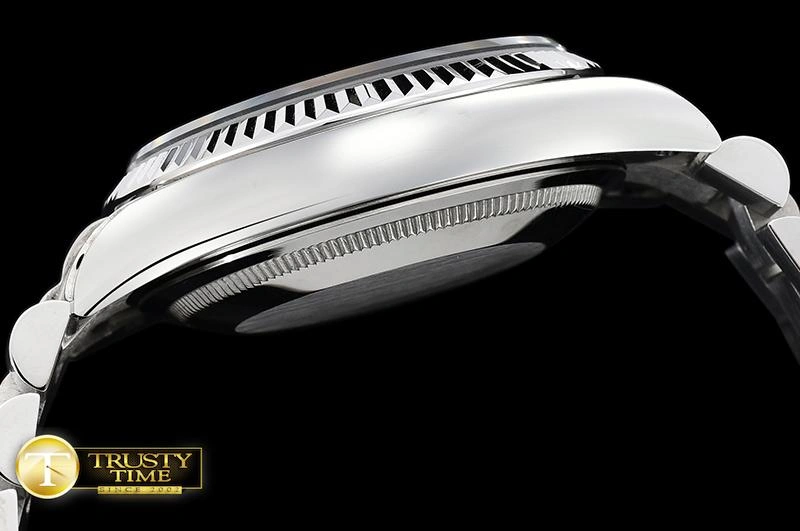 RDD0214D – DayDate 36mm