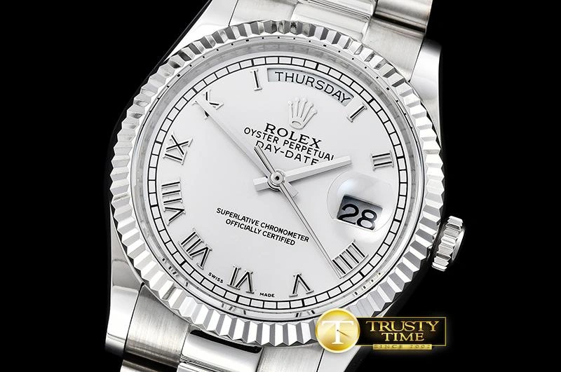 RDD0215B – DayDate 36mm