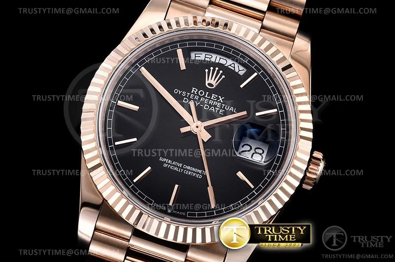 Hyperpeter RDD0219D – DayDate 36mm