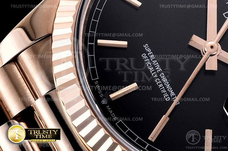 Hyperpeter RDD0219D – DayDate 36mm