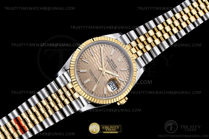 Cheap RDJ0450A – DJ 36mm Jub Flt 904L YG SS P-Gold Stk VSF VS3235