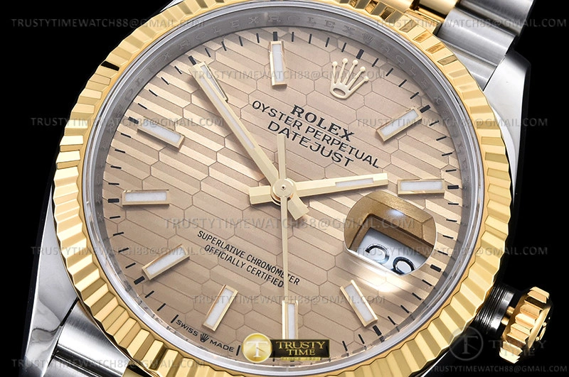 Cheap RDJ0450A – DJ 36mm Jub Flt 904L YG SS P-Gold Stk VSF VS3235