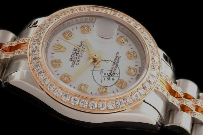 RDJLD0060 – DJ Ladies