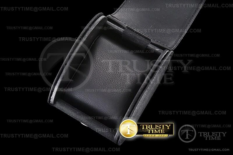 RM0174 – RM052 Tourbillon Skull