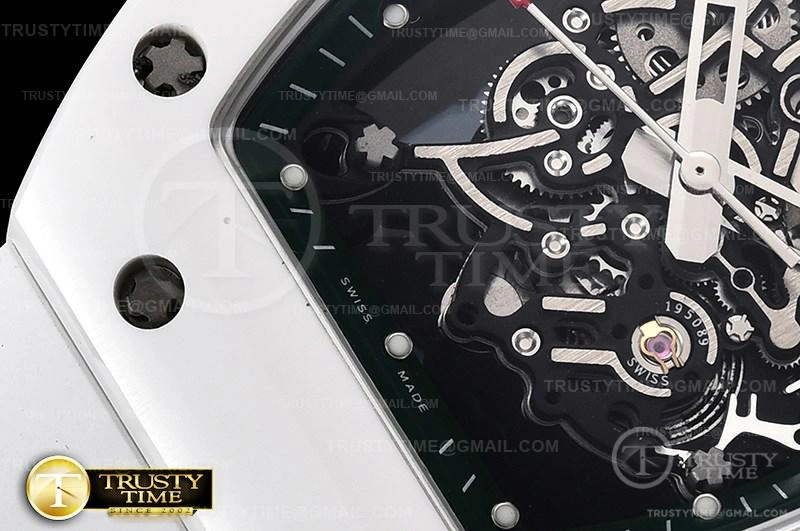 Hyper Peter RM0175A – RM055 Bubba Watson