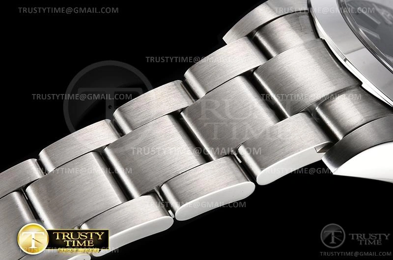 ROLEXP1021 – Explorer 1