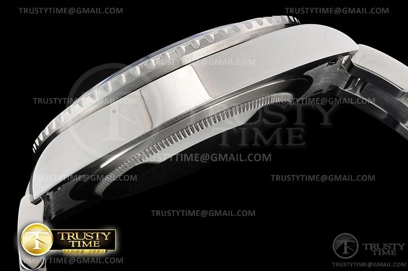 ROLGMT190A – GMT II 116710BLNR