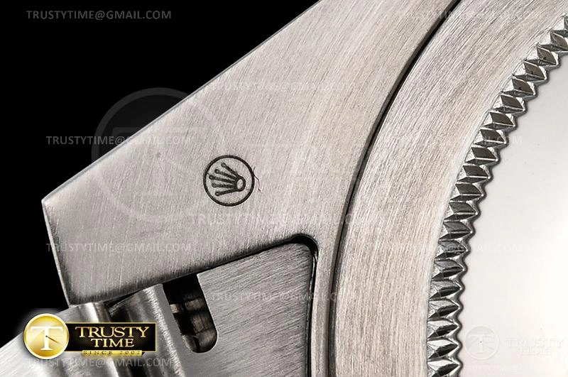 ROLGMT191C – GMT II