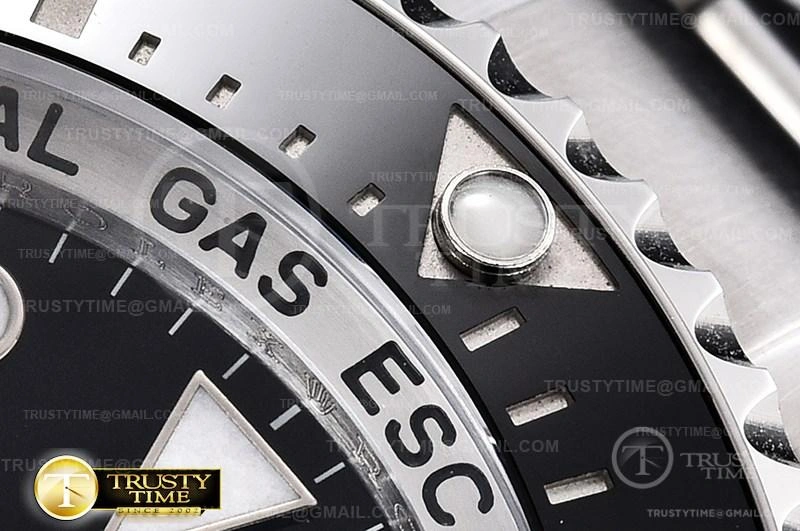 ROLSD093 – Deep Sea Dweller Black