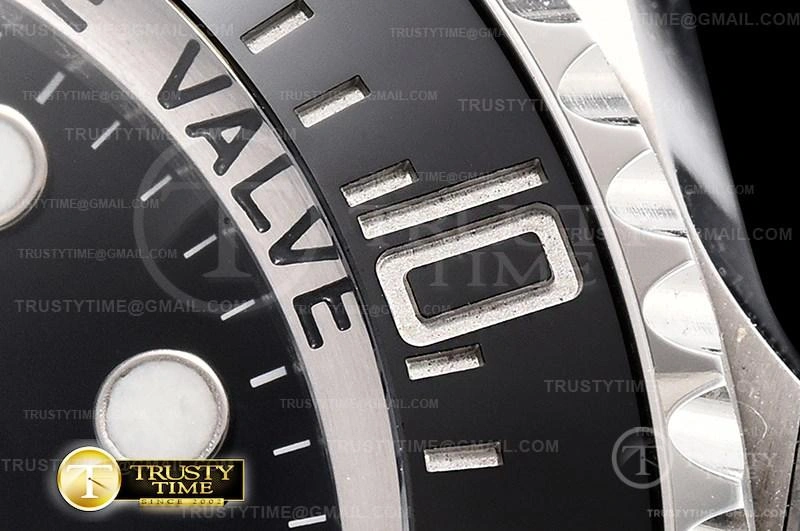 ROLSD093 – Deep Sea Dweller Black